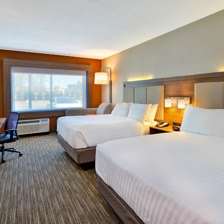 Holiday Inn Express & Suites New Castle By Ihg Esterno foto