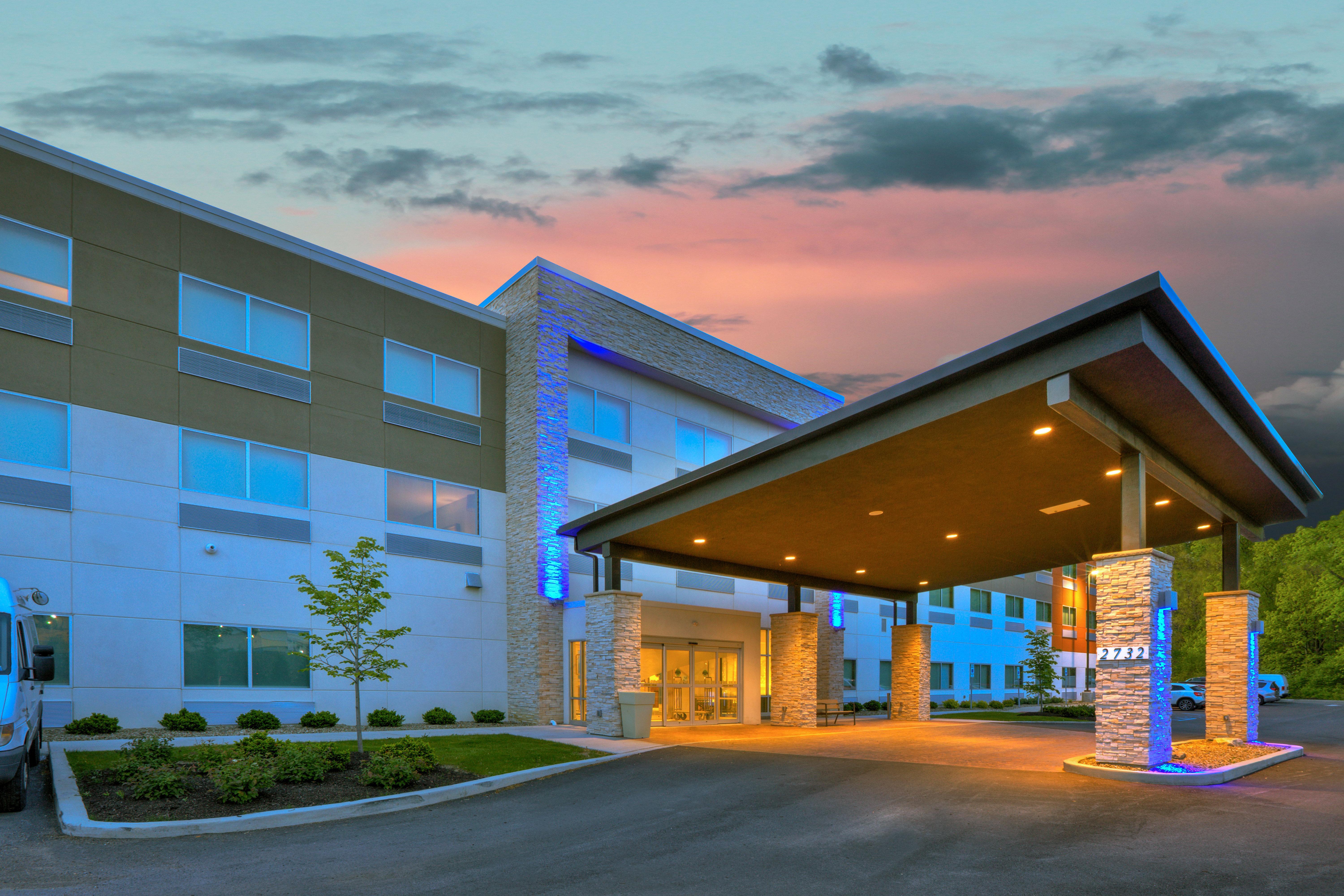Holiday Inn Express & Suites New Castle By Ihg Esterno foto