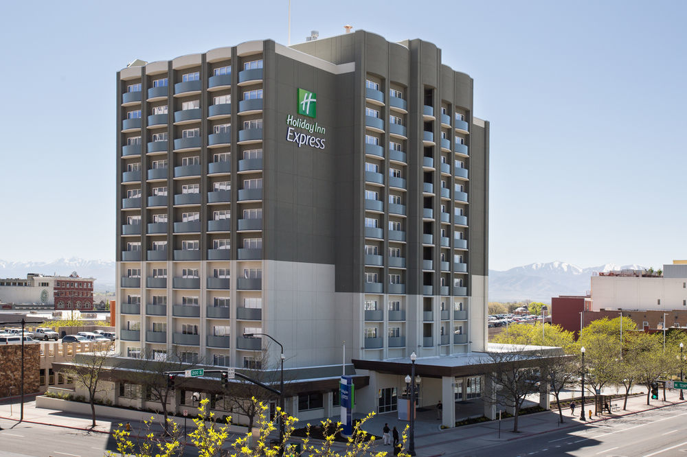 Holiday Inn Express & Suites New Castle By Ihg Esterno foto